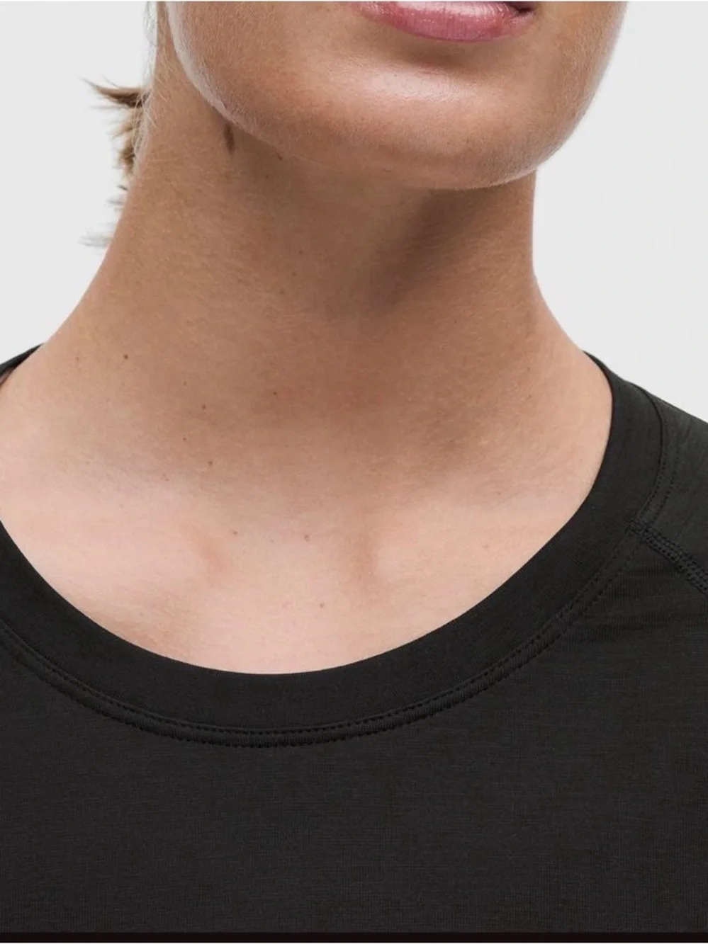 lululemon athletica Women's Black Short Sleeve Crew Tee